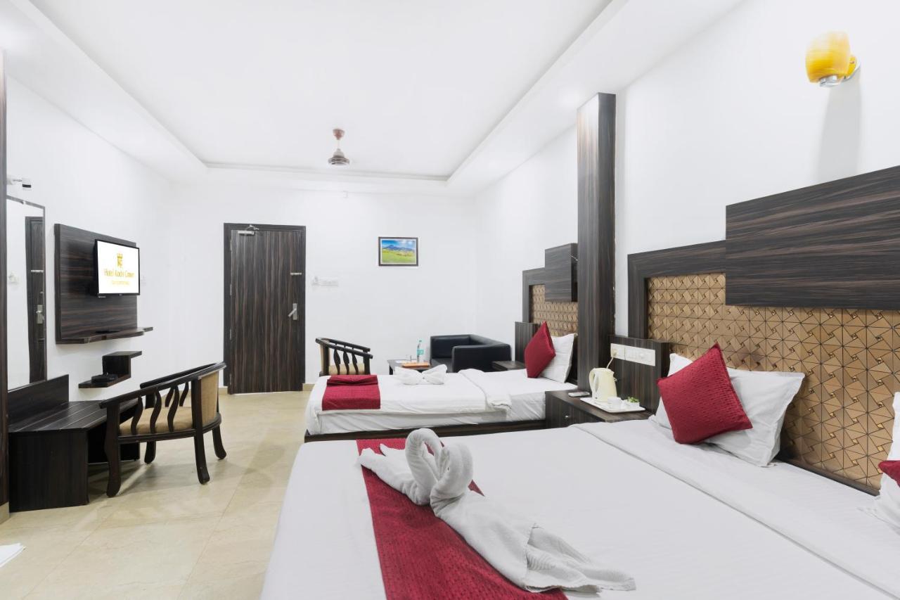 Hotel Kochi Crown מראה חיצוני תמונה