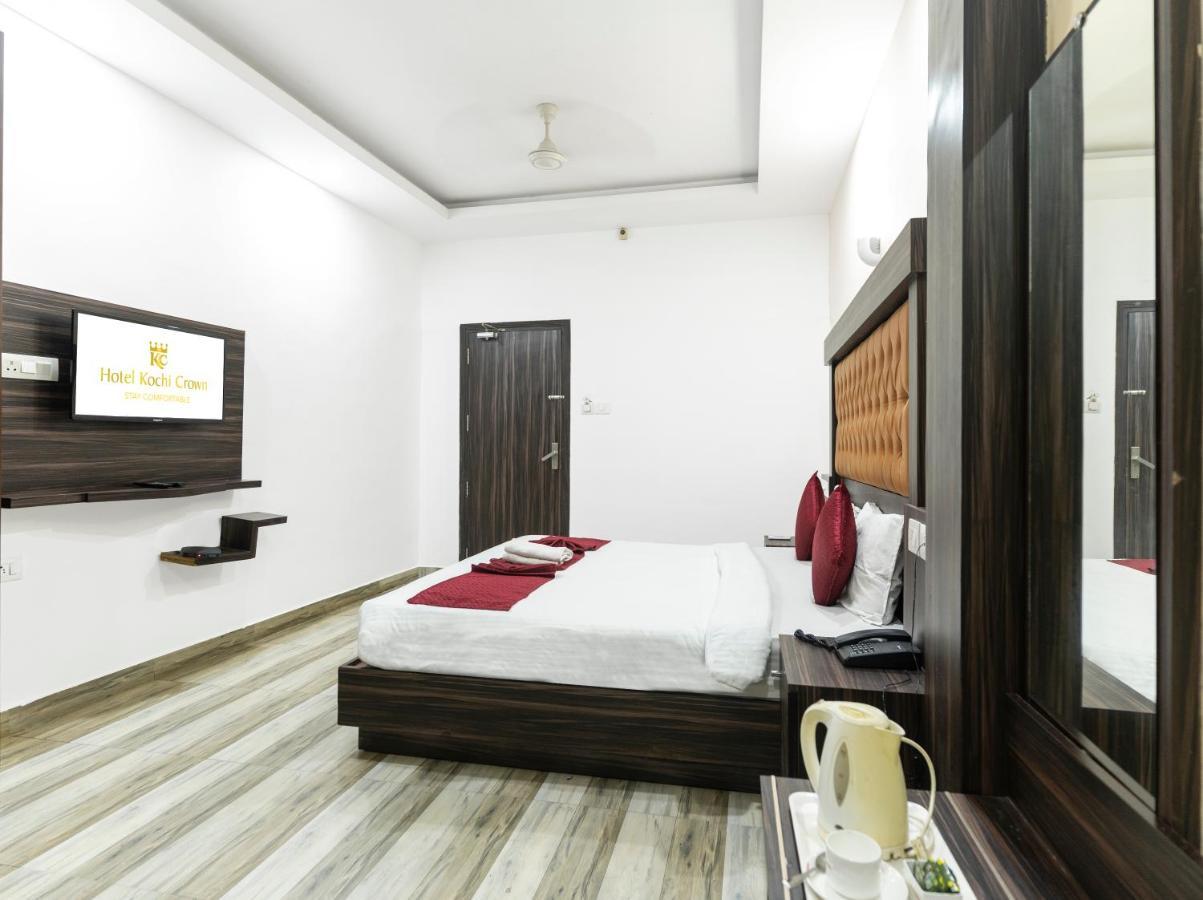 Hotel Kochi Crown מראה חיצוני תמונה