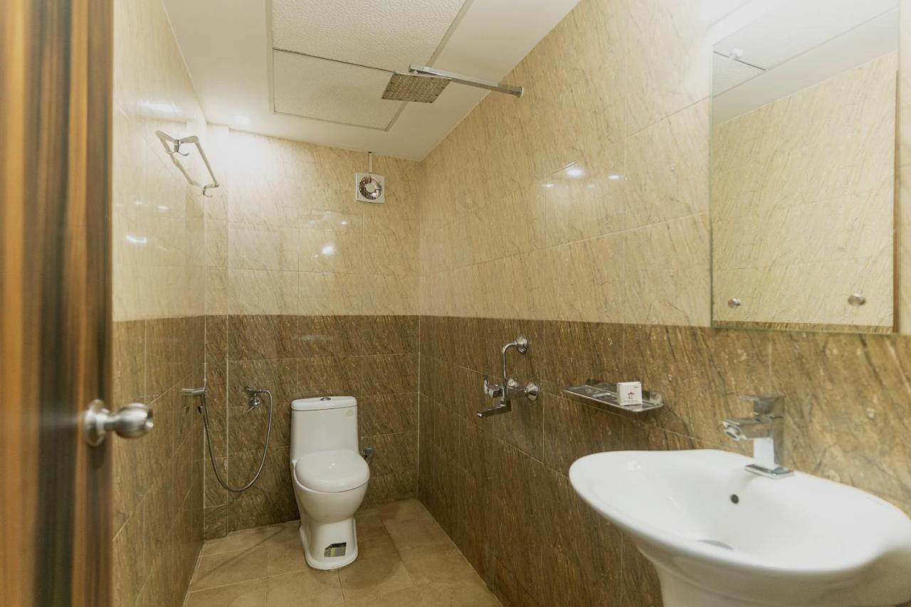 Hotel Kochi Crown מראה חיצוני תמונה