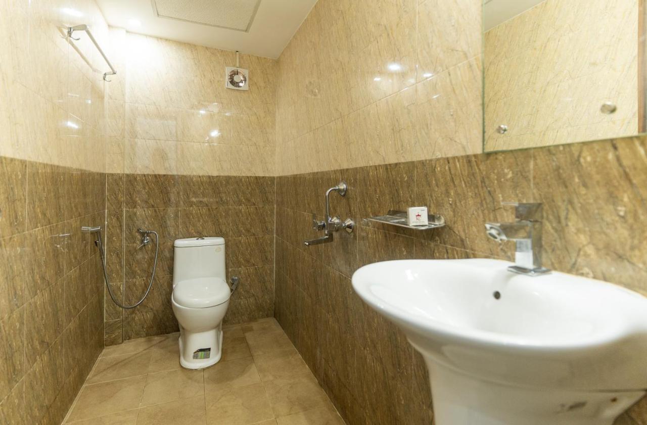 Hotel Kochi Crown מראה חיצוני תמונה