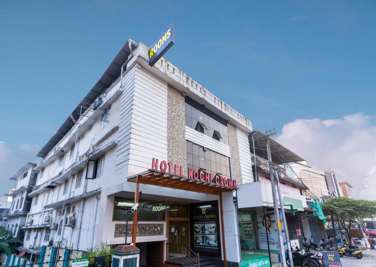 Hotel Kochi Crown מראה חיצוני תמונה