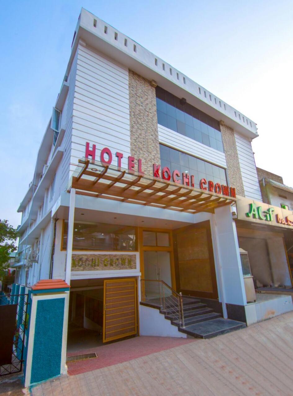 Hotel Kochi Crown מראה חיצוני תמונה